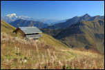 5D3_10578  -  <strong>Dent de Pleuven-Trelod-Dent des Portes<br/>Le chalet du Charbonnet face au Mont Blanc et à la Pointe de la Sambuy</strong><br/>Doucy-en-Bauges - Octobre 2017