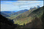 IMG_11864  -  <strong>Le Coeur des Bauges, à droite : la Dent de Pleuven et le Trélod</strong>	<br/>Ecole (73) - Novembre 2013