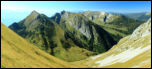 IMG_37237-37241  -  <strong>Traversée Pécloz - Mont d'Armenaz - Pointe de la Fougère<br/>Au Mont d'Armenaz, panorama Pointe des Arces, Pointe des Arlicots et Dent d'Arclusaz.</strong><br/>Ecole (73) - Septembre 2016