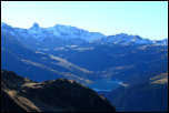 IMG_27612 - <strong>Tour de la Montagne d'Outray<br/> Au Pas d'Outray, vue sur la Pierra Menta au dessus du barrage de Roselend </strong></br> Beaufort-sur-Doron - Novembre 2015