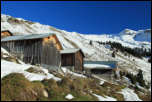 IMG_28451  -  <strong>Chalets de Criou<br/>Les chalets de Criou devant la Pointe de l'Ecorchoir et Pointe Rousse</strong> <br/>Samoëns - Décembre 2015