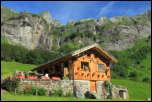 IMG_33501  -  <strong>Cirque du Fer à Cheval<br/>Le chalet du Boret sous la cascade de Vogealle.</strong> <br/>Sixt - Juillet 2016