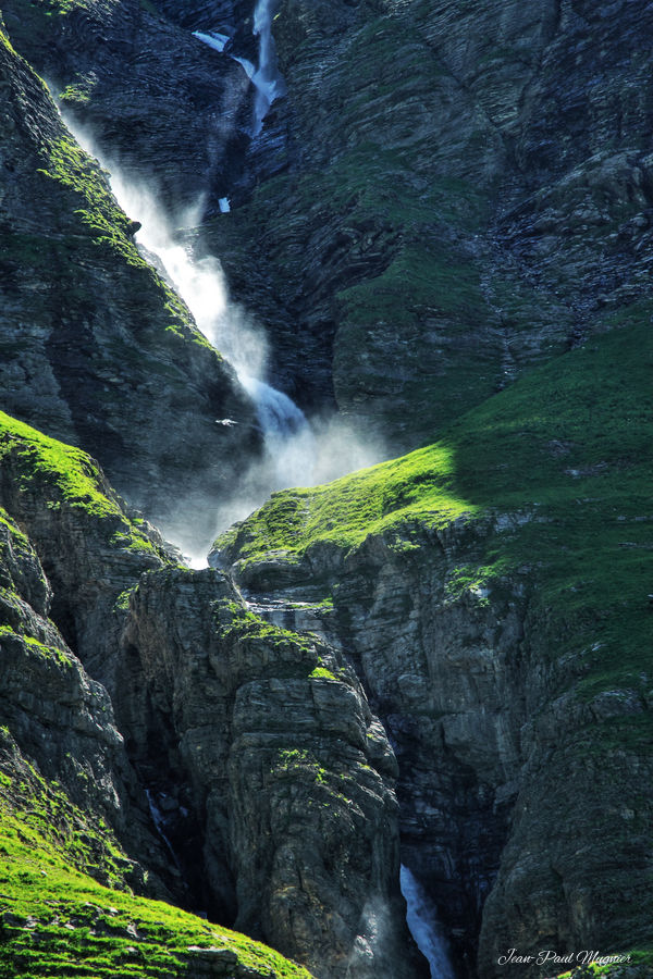 cascade