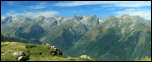 IMG_36580-36581  -  <strong>Le Grand Châtelard<br/>L'âne de l'alpage en admiration devant la chaîne de Belledonne.</strong>	<br/>Jarrier - Septembre 2016