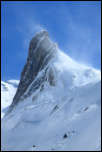 IMG_29902  -  <strong>Col de la Vanoise<br/>Au pont de la Glière, l'Aiguille de la Vanoise nous surplombe sous les assauts du vent</strong>	<br/>Pralognan-La-Vanoise - Mars 2016